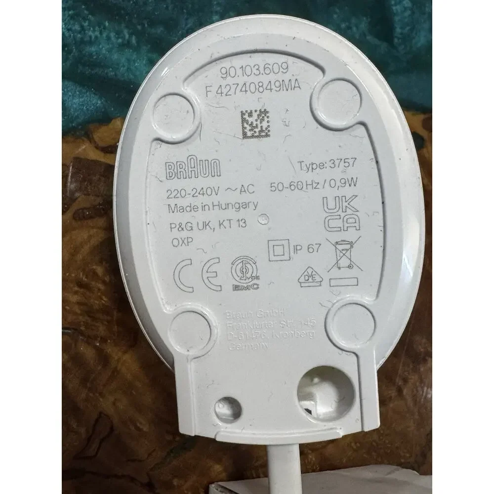 NEW GENUINE OEM Braun GERMANY PLUG 3757 Charger Base for Electric Toothbrush